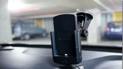 Hands-on Review: Strike Alpha iPhone 6 car cradle