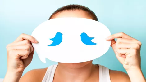 Twitter users beware: Phishers target account verification in latest attacks