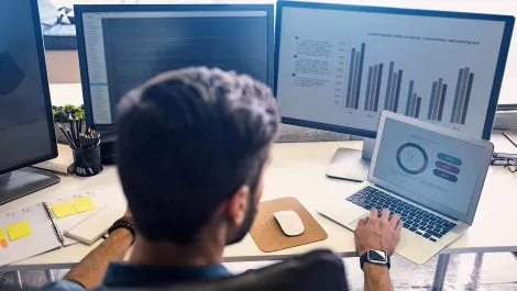 Enhancing business intelligence with application intelligence
