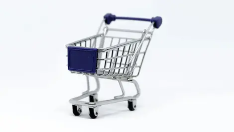 From click to delivery: How bad data breaks the eCommerce experience