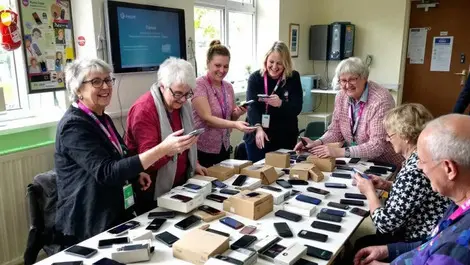 Virgin Media O2 to donate 12,000 smartphones in 2026