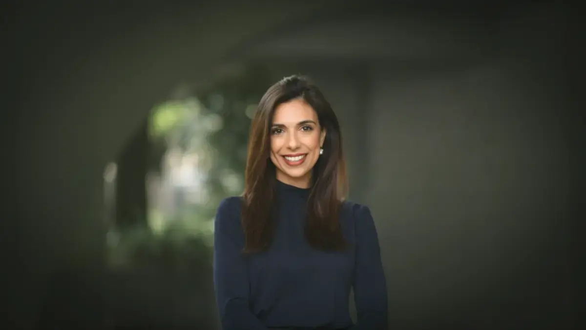 Retailers boost video & AI as visual commerce grows